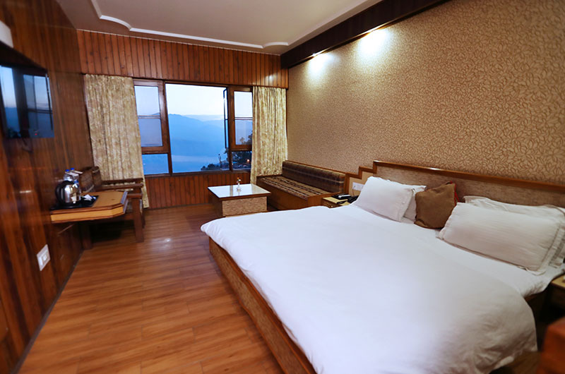 Book Deluxe Room at Hotel Vishnu Palace, Mussoorie
